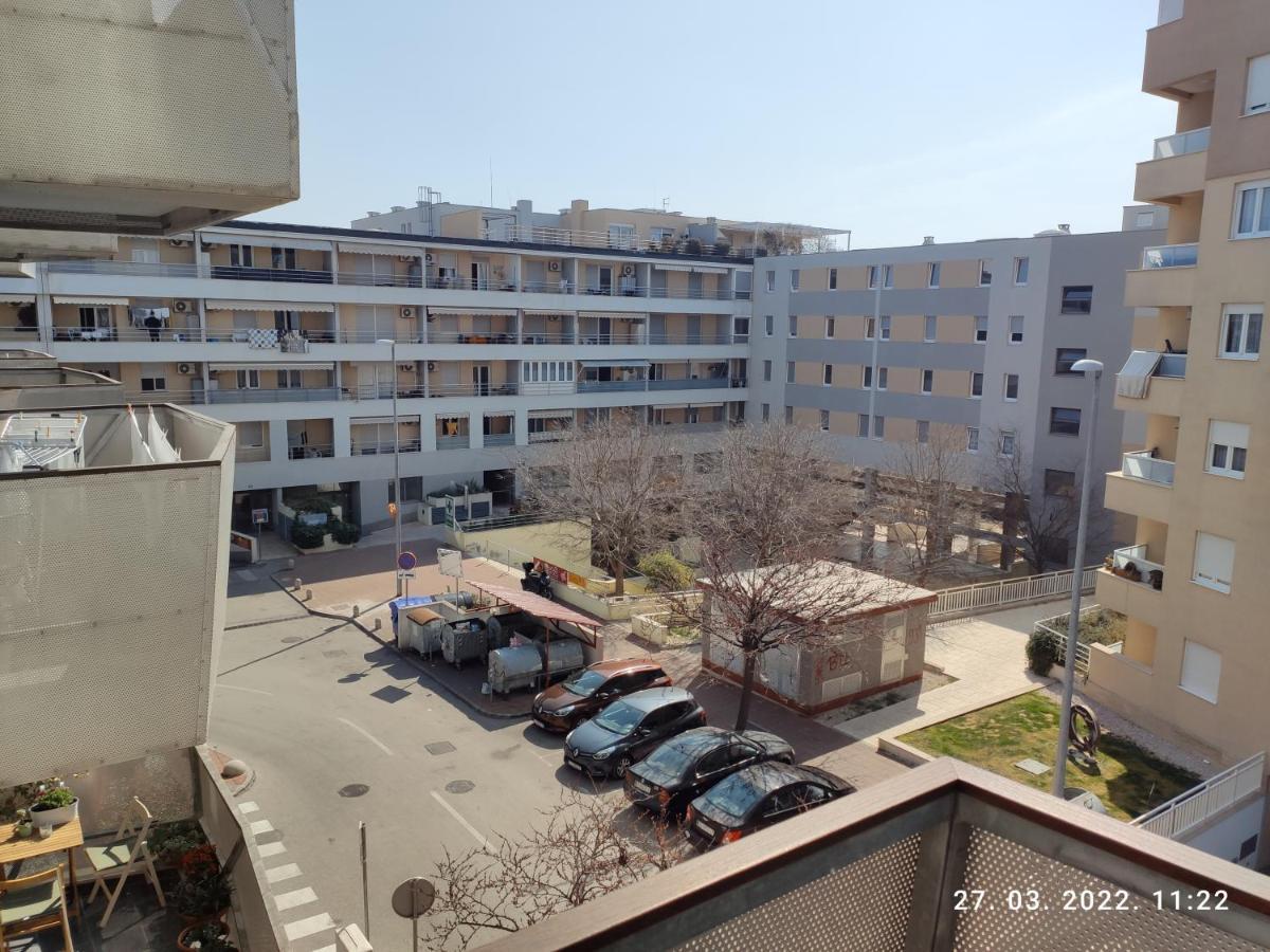 Apartman Antonela With Free Garage Parking Lejlighed Split Eksteriør billede